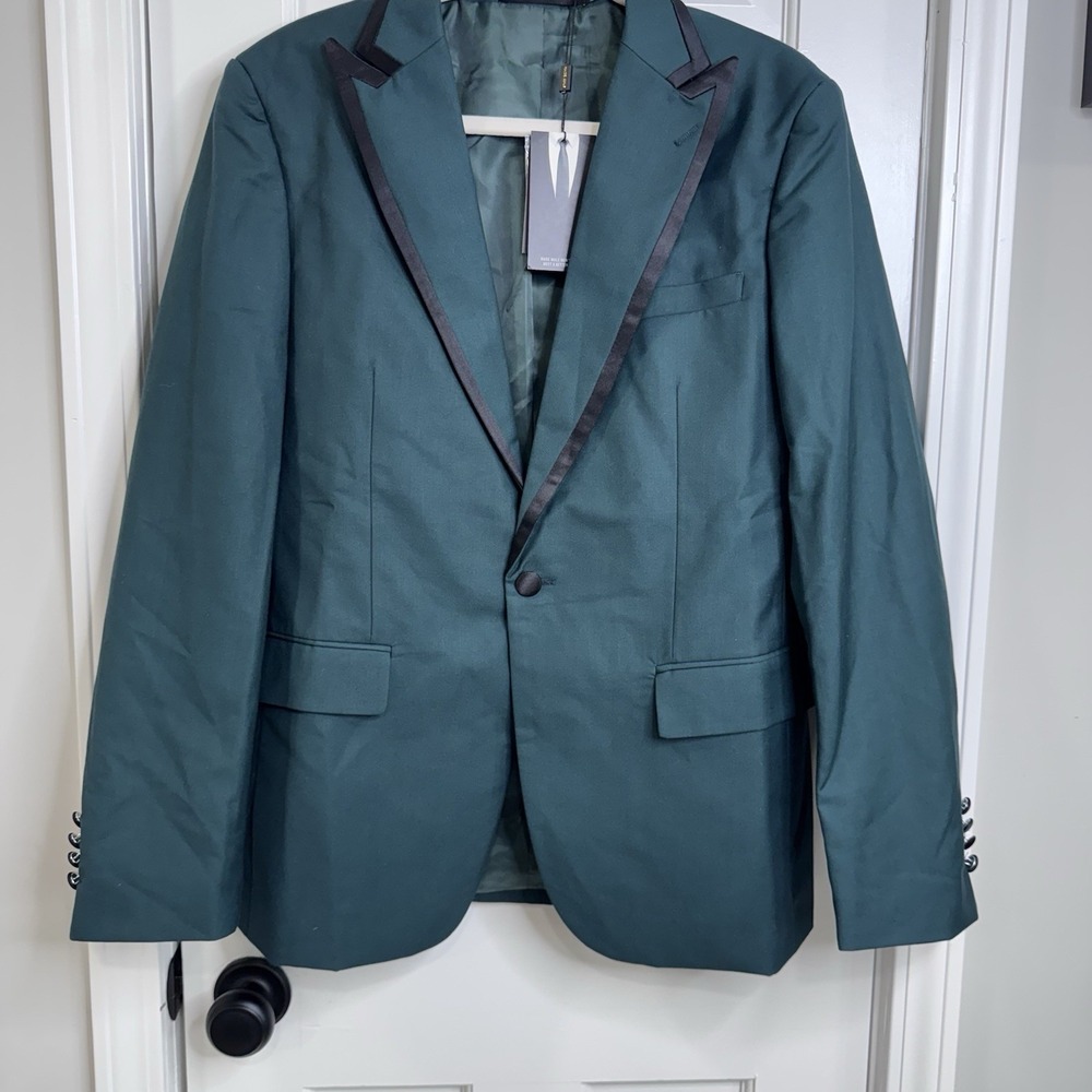 Mage Male Green Tuxedo Jacket Blazer Mens Small Satin Trim Formal Prom NWT